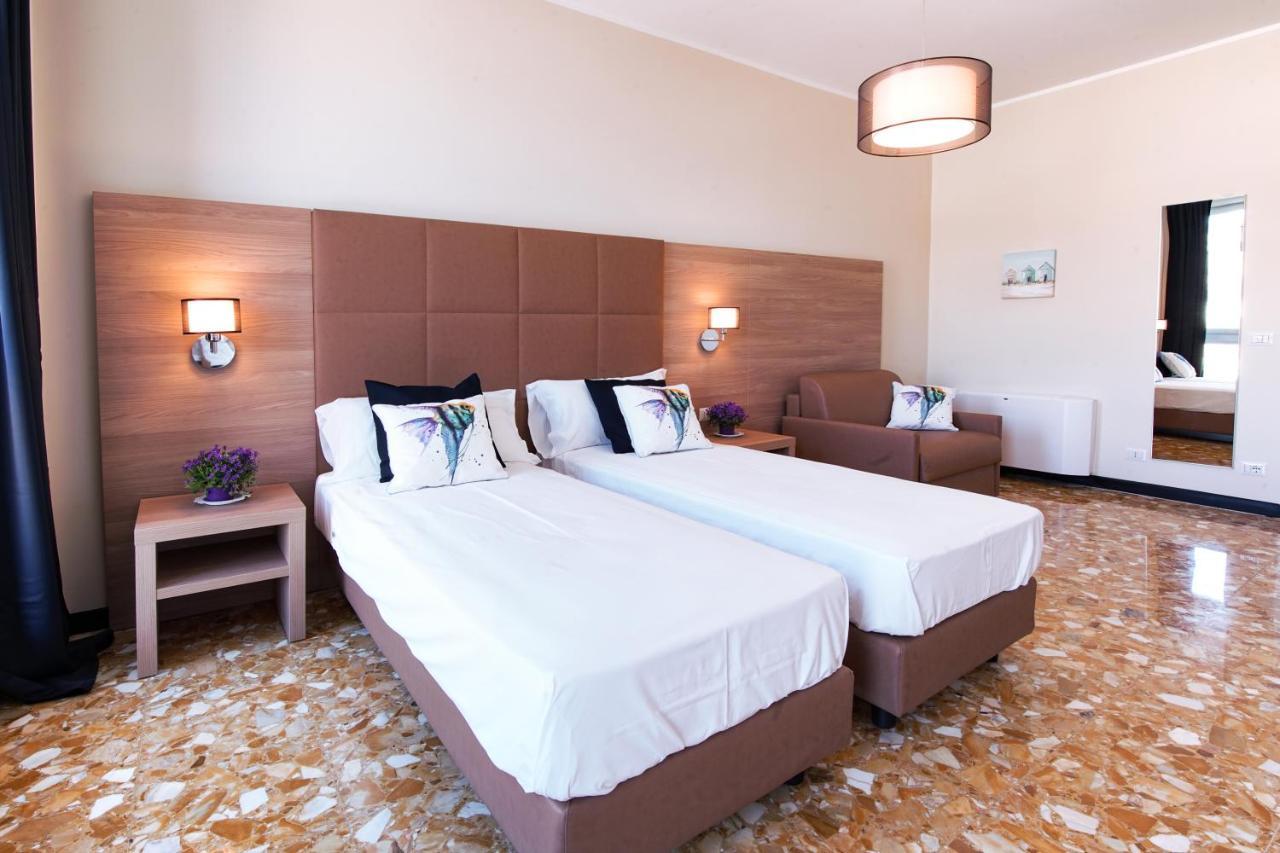 Bluripa Guest House Генуя Екстер'єр фото